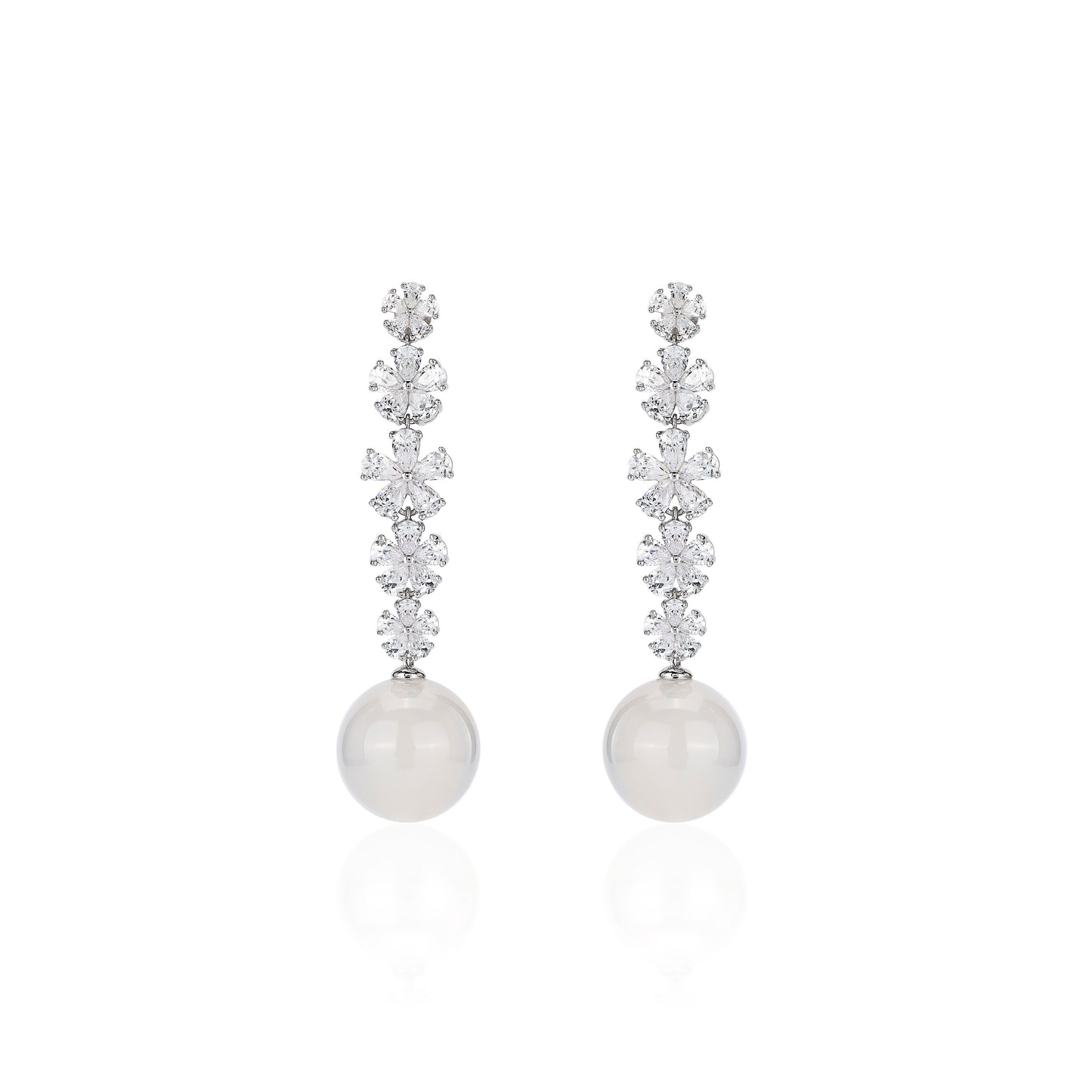 Pre-order Promotion:White"Christmas Snow" dangle earrings