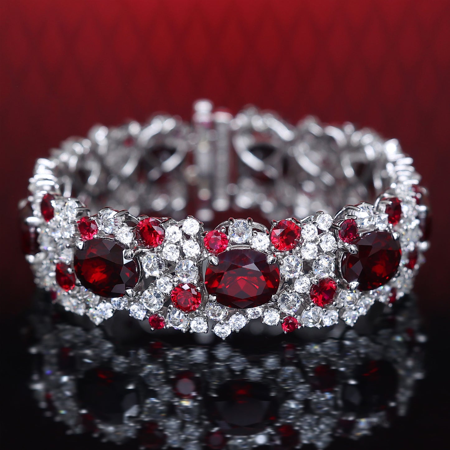 Christmas Promotion:Royal Red Oval shape Luxury bracelet