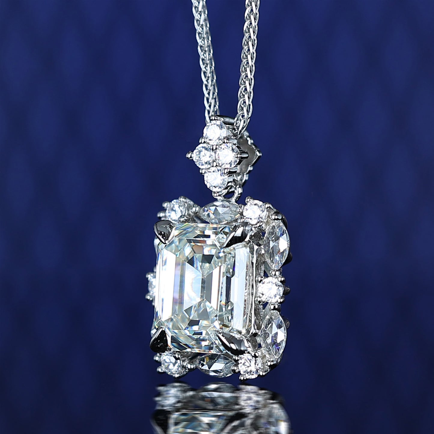 Welfare Exclusive Emerald-cut Lab created stones detailed necklace, sterling silver. (11.5 carat)