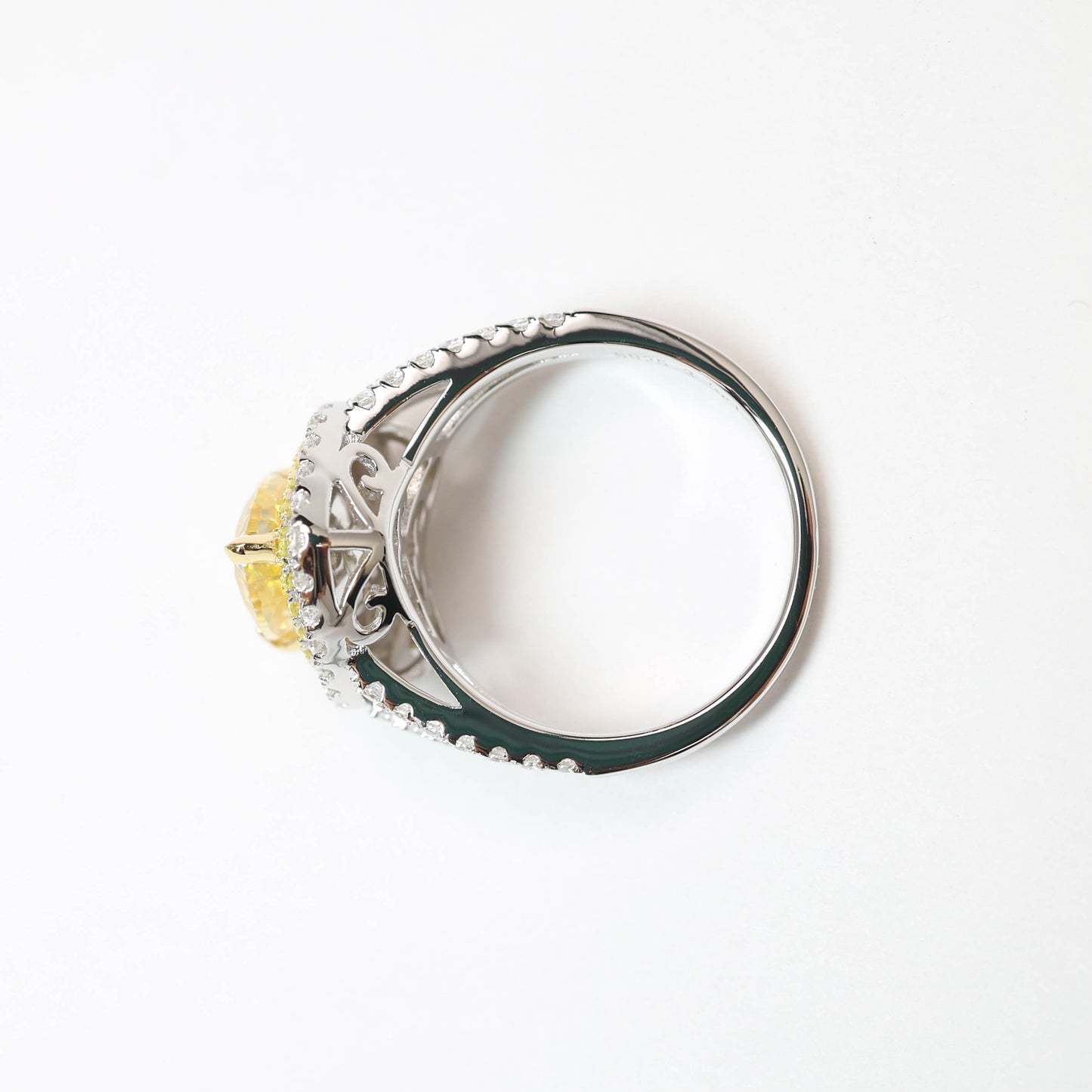 Promotion design:Micro-setting Yellow diamond color Lab created stones Heart shape ring