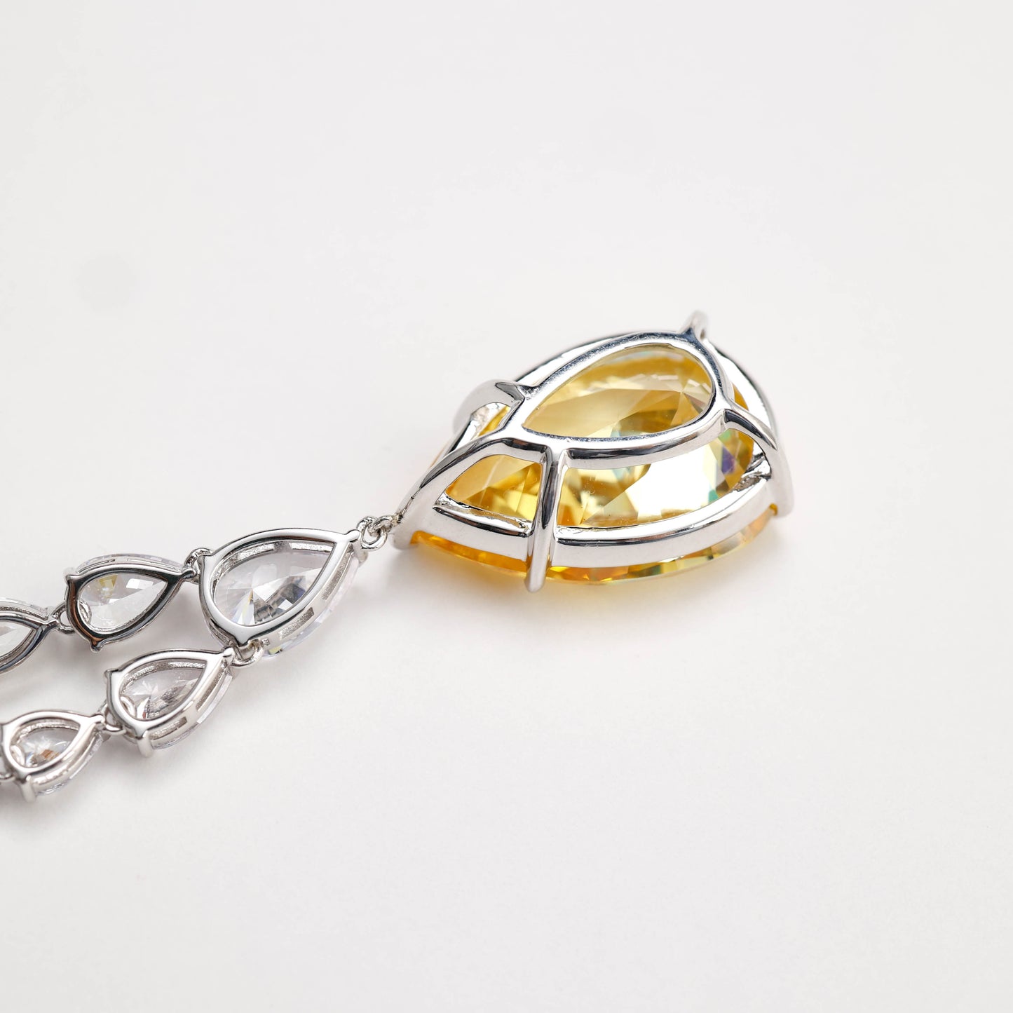 Micro-setting Yellow and clear diamond color Lab created stones detailed classic waterdrop necklace, sterling silver