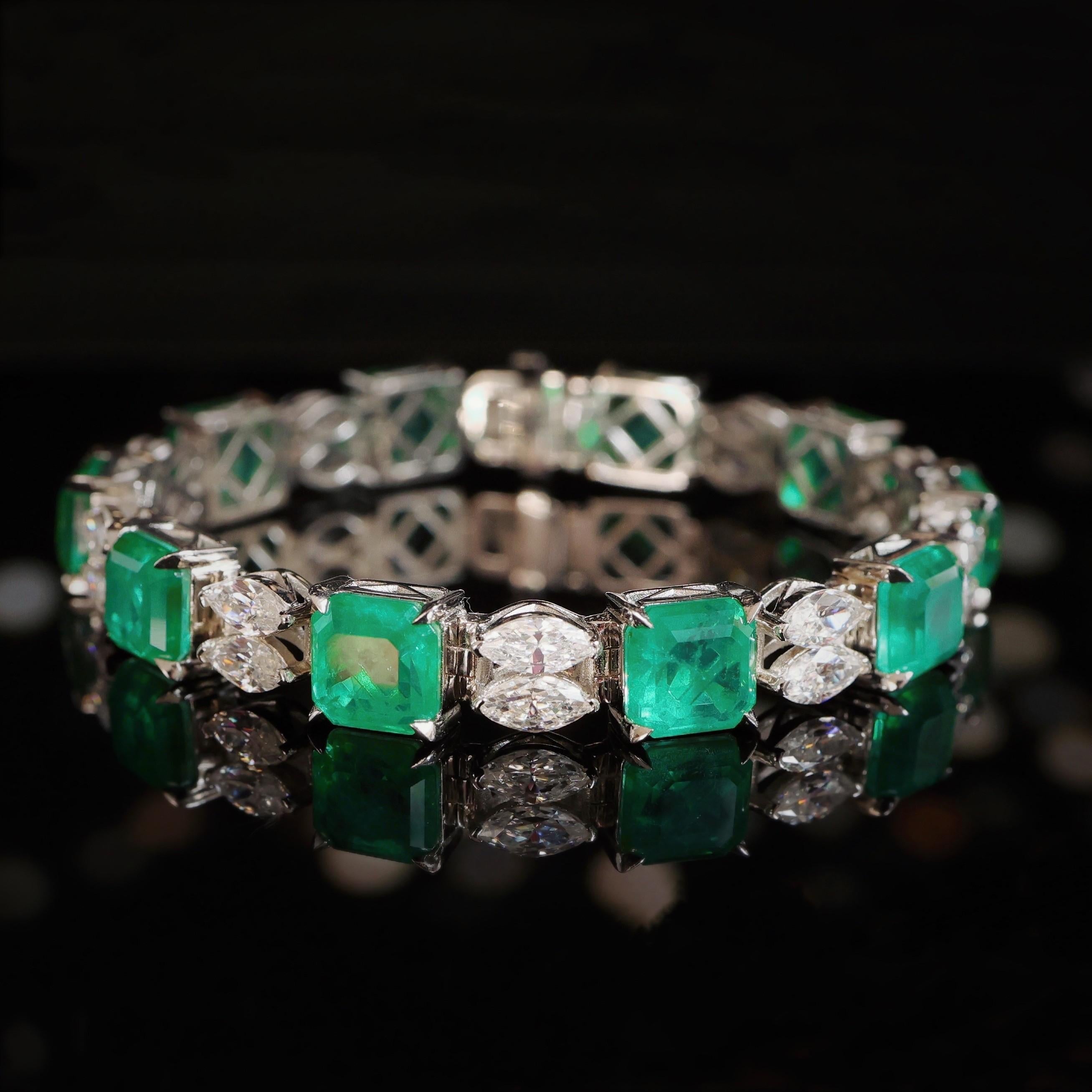 micro-setting-square-emerald-color-double-marquise-cutting-bracelet-s