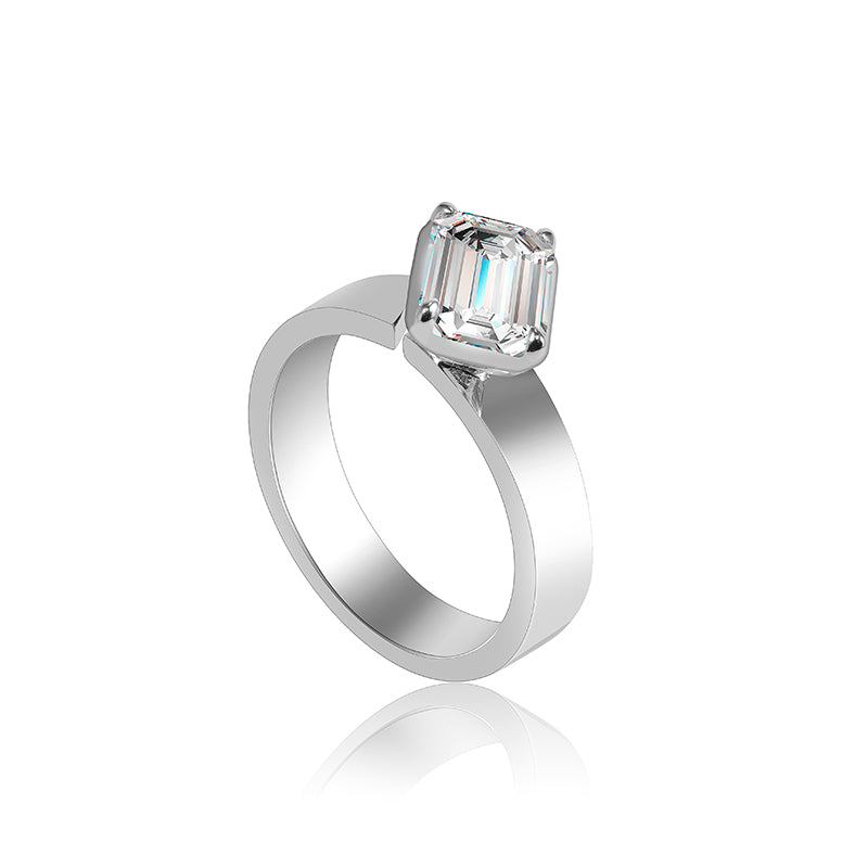 Promotion Wedding collection: Emerald-cut wide band ring