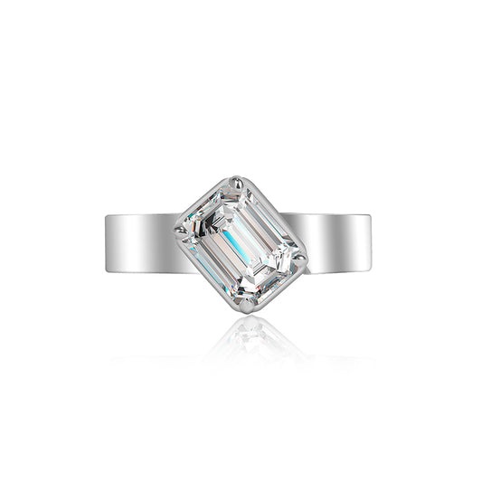 Promotion Wedding collection: Emerald-cut wide band ring