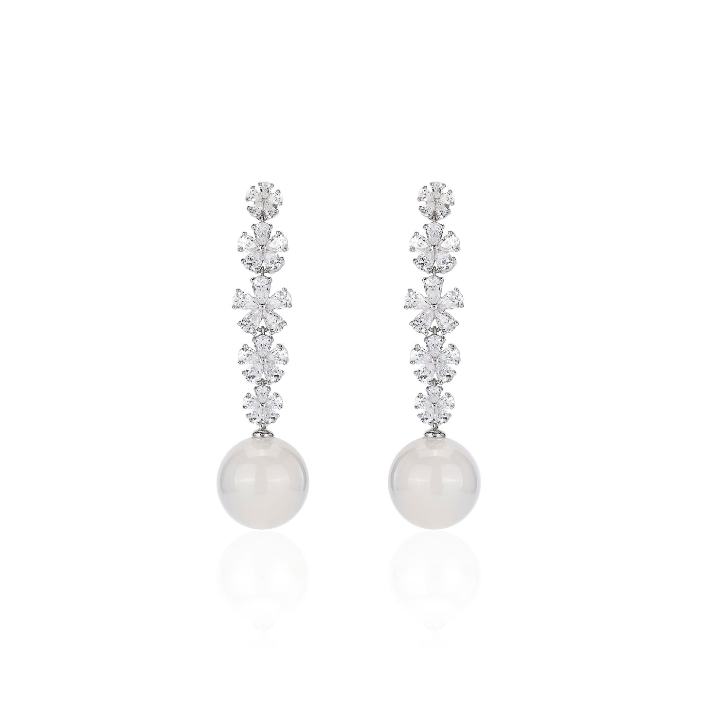 Pre-order Promotion：White"Christmas Snow" dangle earrings