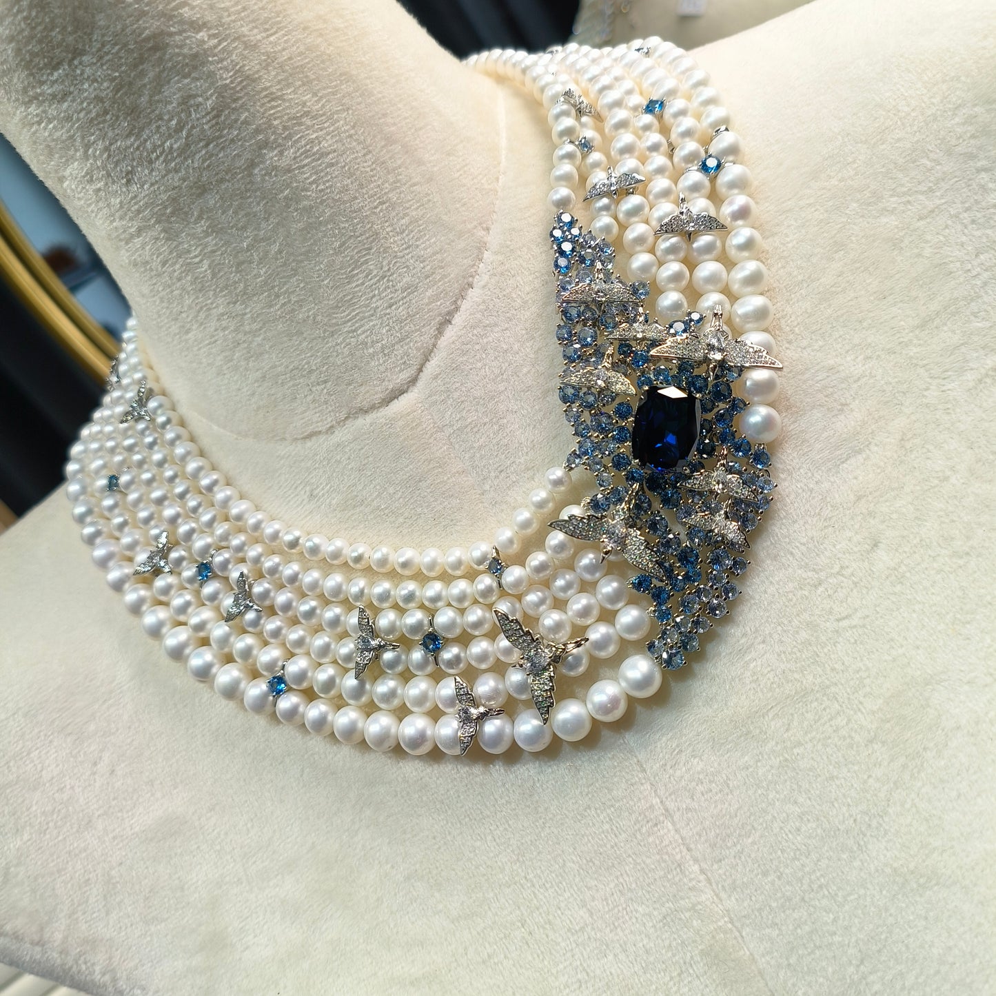 Bespoke customized design: freshwater pearls Birds fly on the ocean necklace