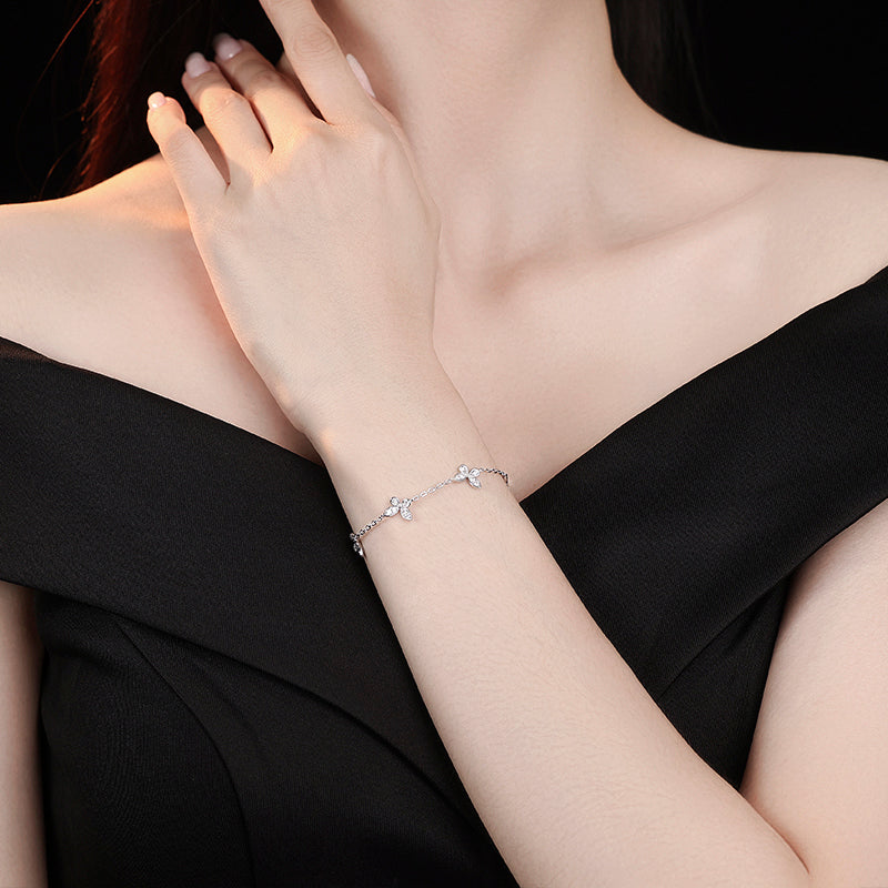 The nature collection: Micro-setting Dancing gracefully Little butterflies bracelet, sterling silver