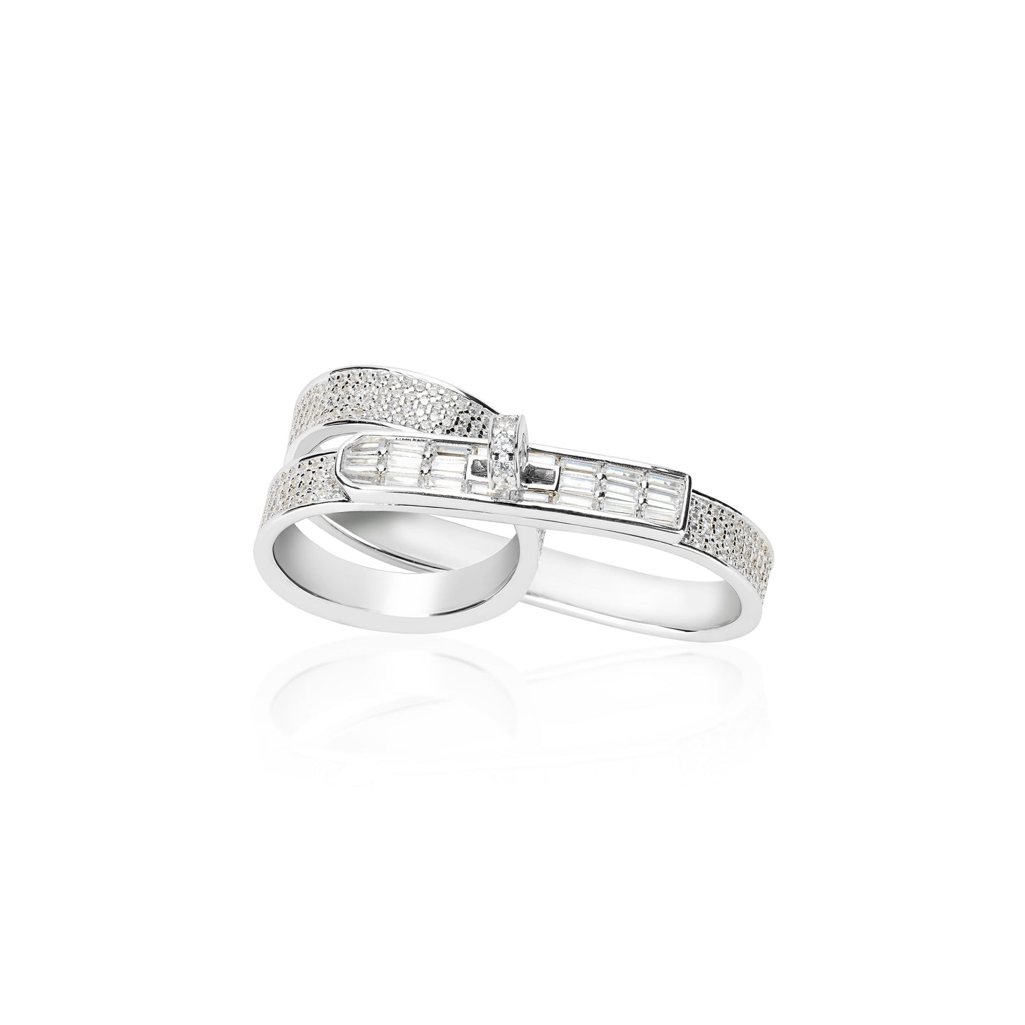 "Elegant White Double-Finger Ring"
