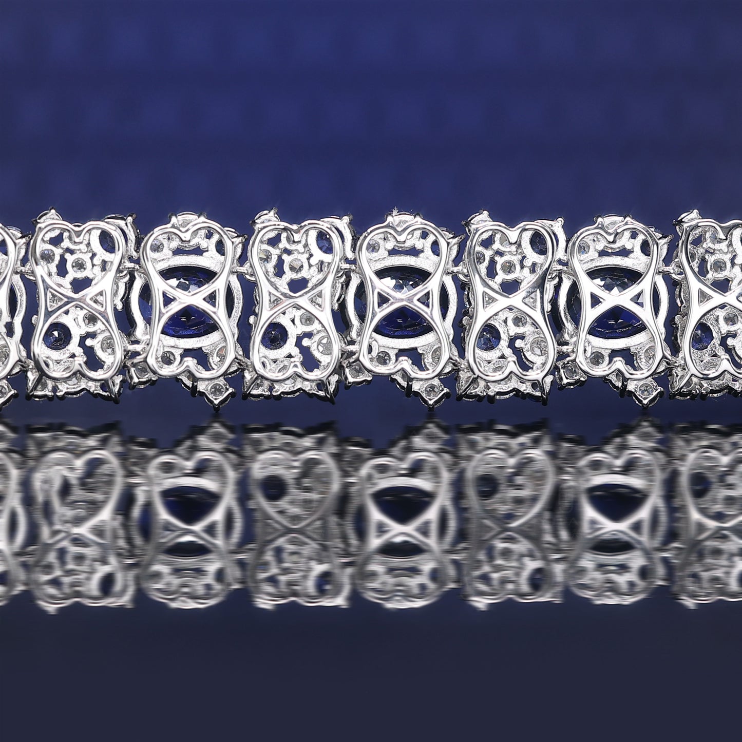 Christmas Promotion：Royal Blue Oval shape Luxury bracelet