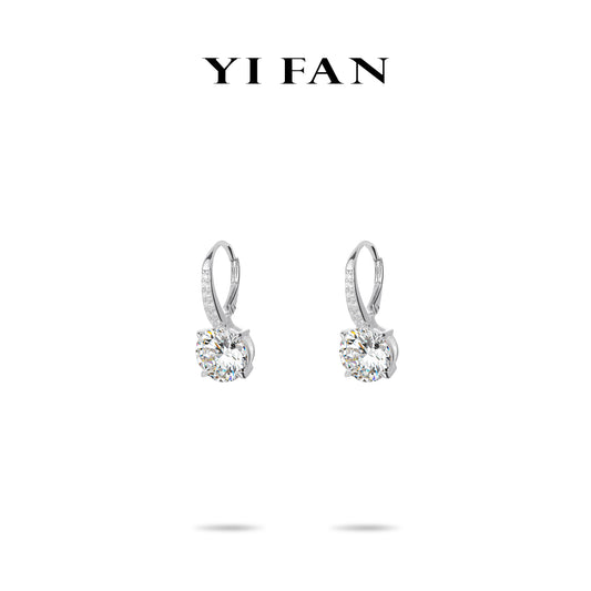 Welfare exclusive Minimalist collection: Classic Brilliant-cut dangle earrings