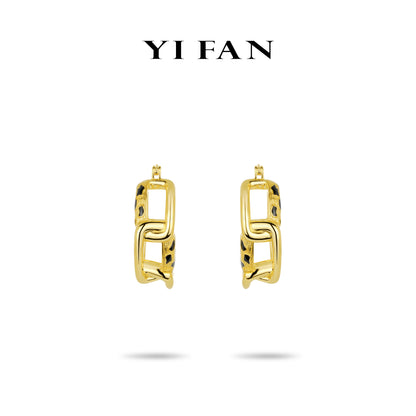 Golden time collection: Modern "Leopard Print Loop by Loop" detailed hoop Earrings