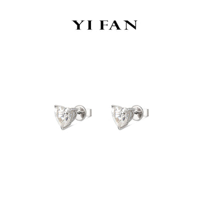 Pure Radiance Collection: Modern "Icy Shining Love Heart" delicate Ear Studs (Each solitaire 3 carats)