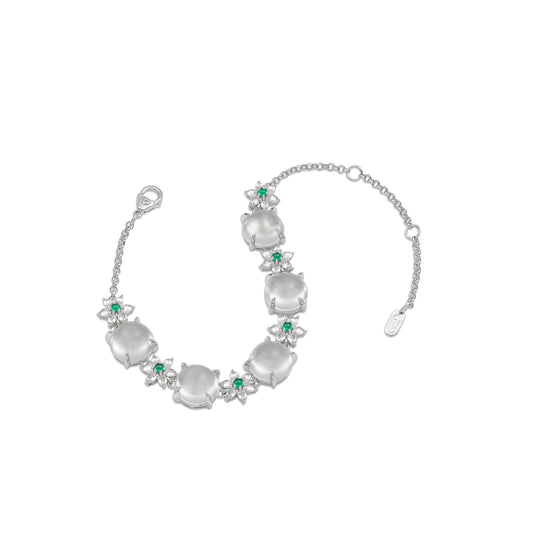 Icy Jade the "Pigeon egg with flowers" bracelet