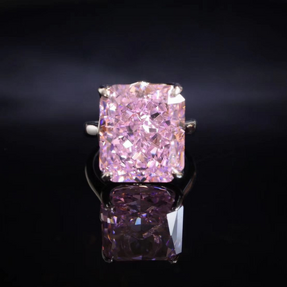 Rechteckige Form Sakura Pink Diamond Color Lab erstellter Steinring, Sterlingsilber. 15 Karat