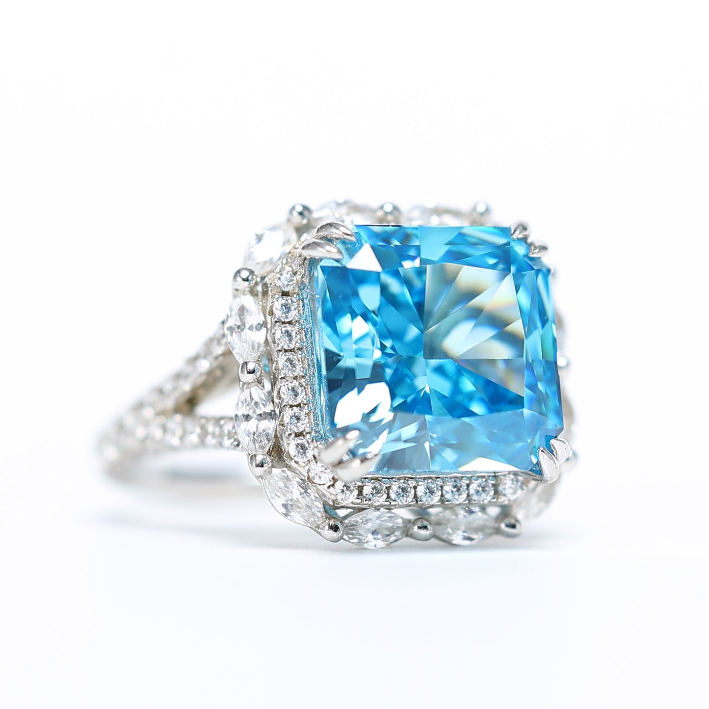 Special offer Micro-setting Aquamarine color 8 prong ring, sterling silver. (10 carat)