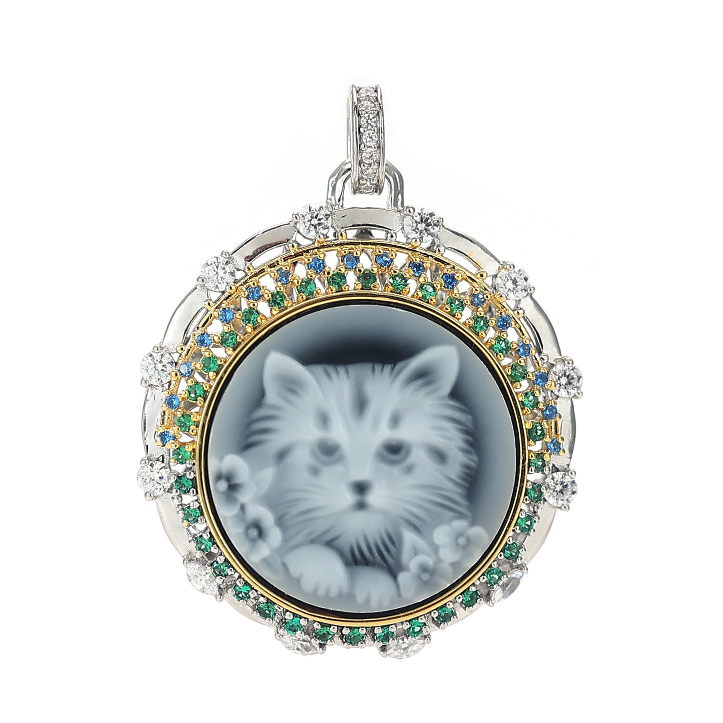 Mikrofassung, gemischte Farbe, im Labor hergestellte Steine. Ausgefallener, detaillierter Cameo Cat-Anhänger, Sterlingsilber