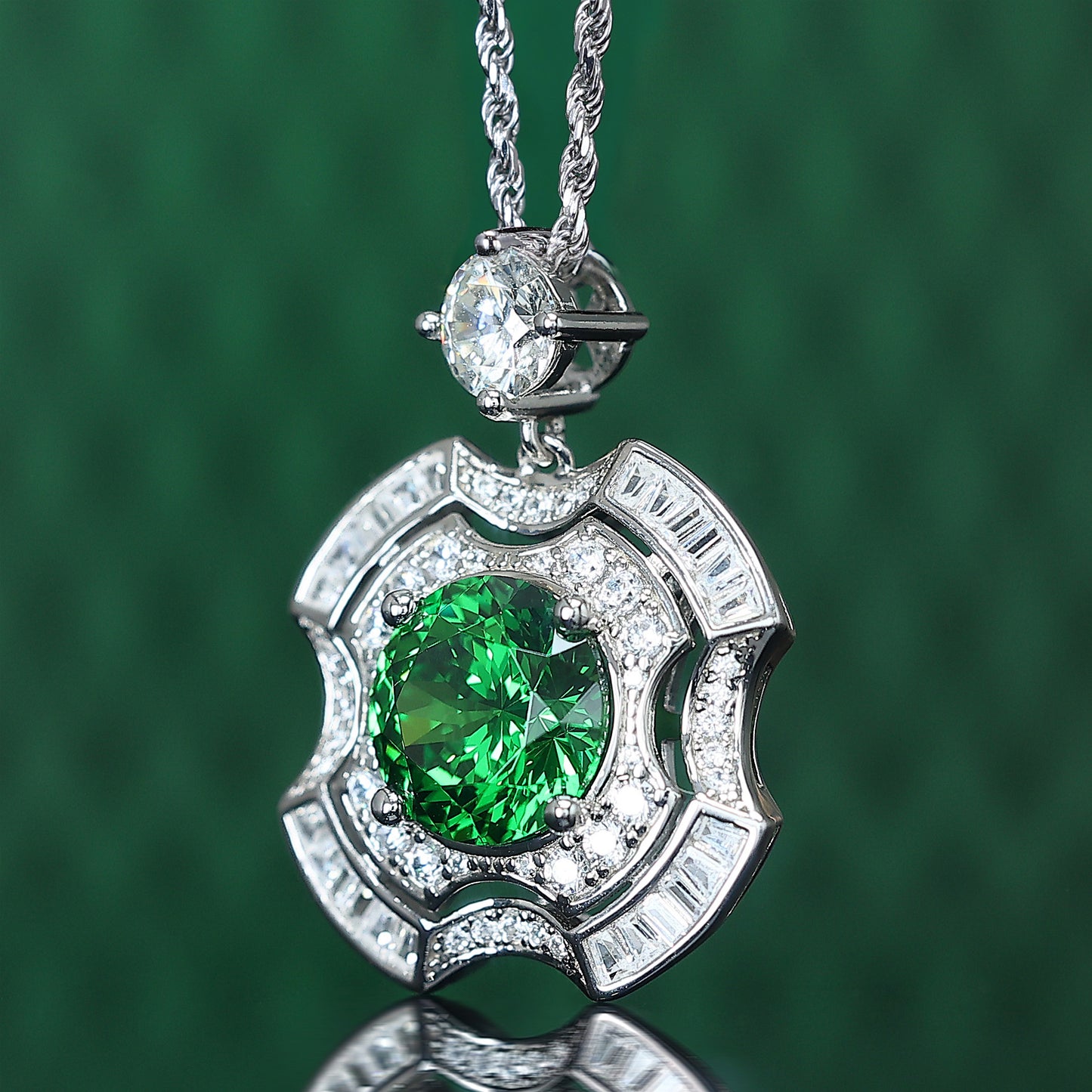 Micro-setting Green diamond color lab created stones Treasure come from all directions necklace, sterling silver