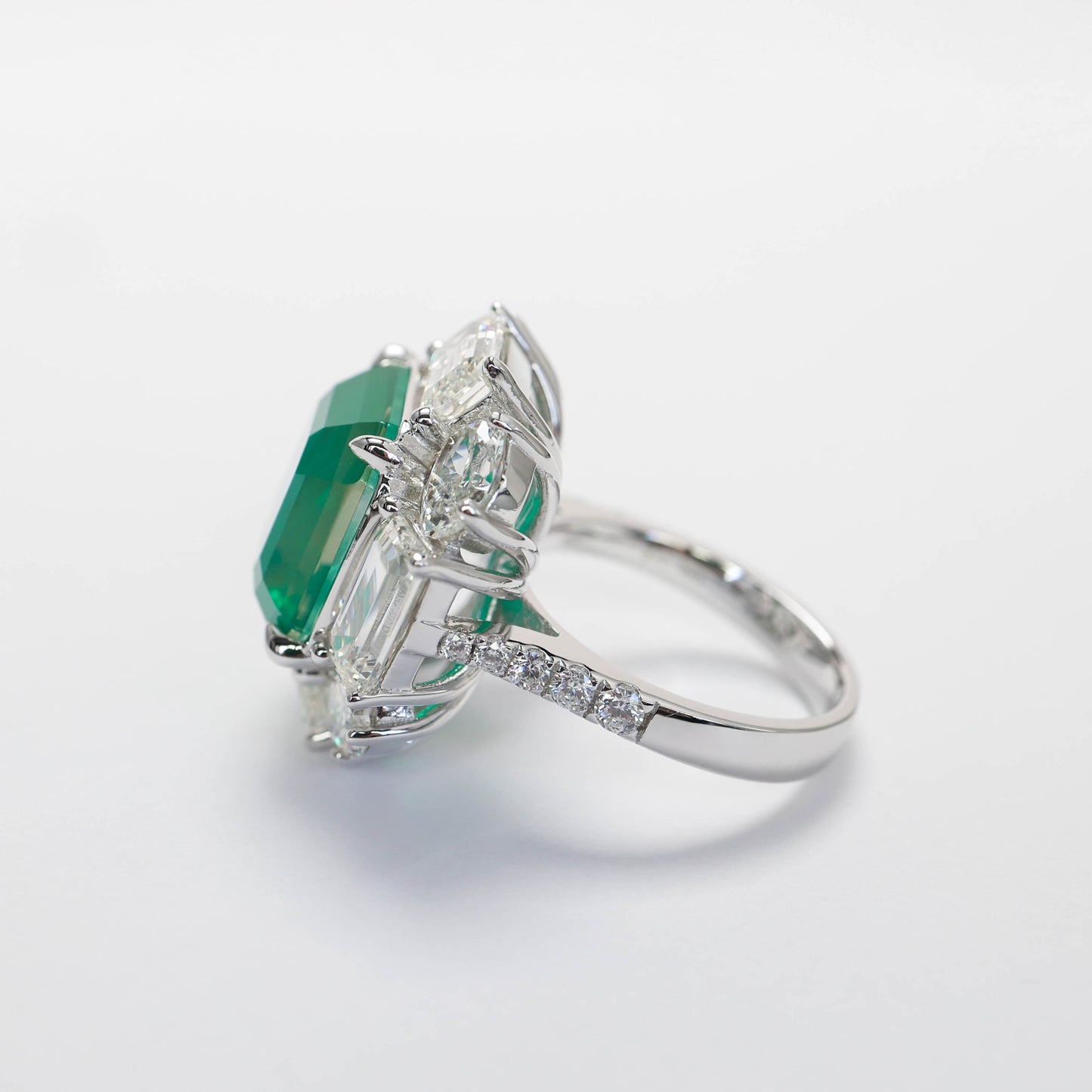Micro-setting Emerald color Lab created stones big Square retro ring, sterling silver