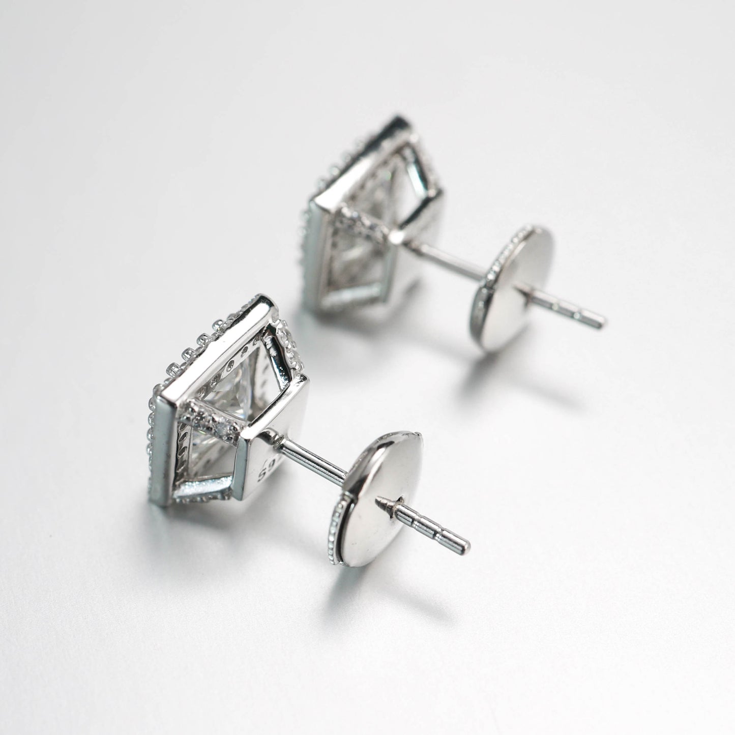 Micro-setting F color princess cut Lab created stones Square shape detailed ear studs, sterling silver.