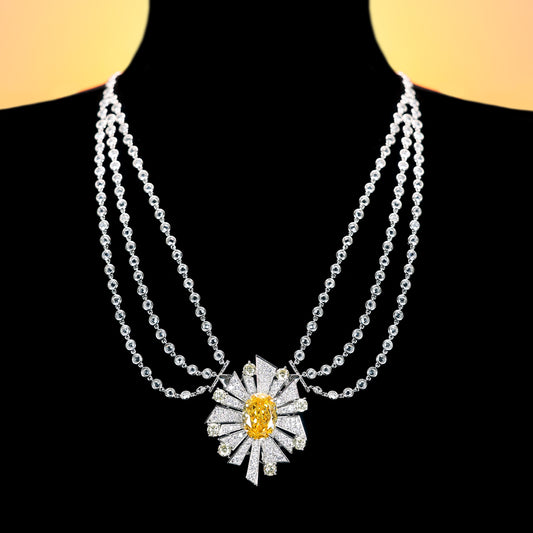 Édition limitée Micro-serti Diamant jaune couleur pierres créées en laboratoire Collier détaillé de lune et d'étoiles, argent sterling