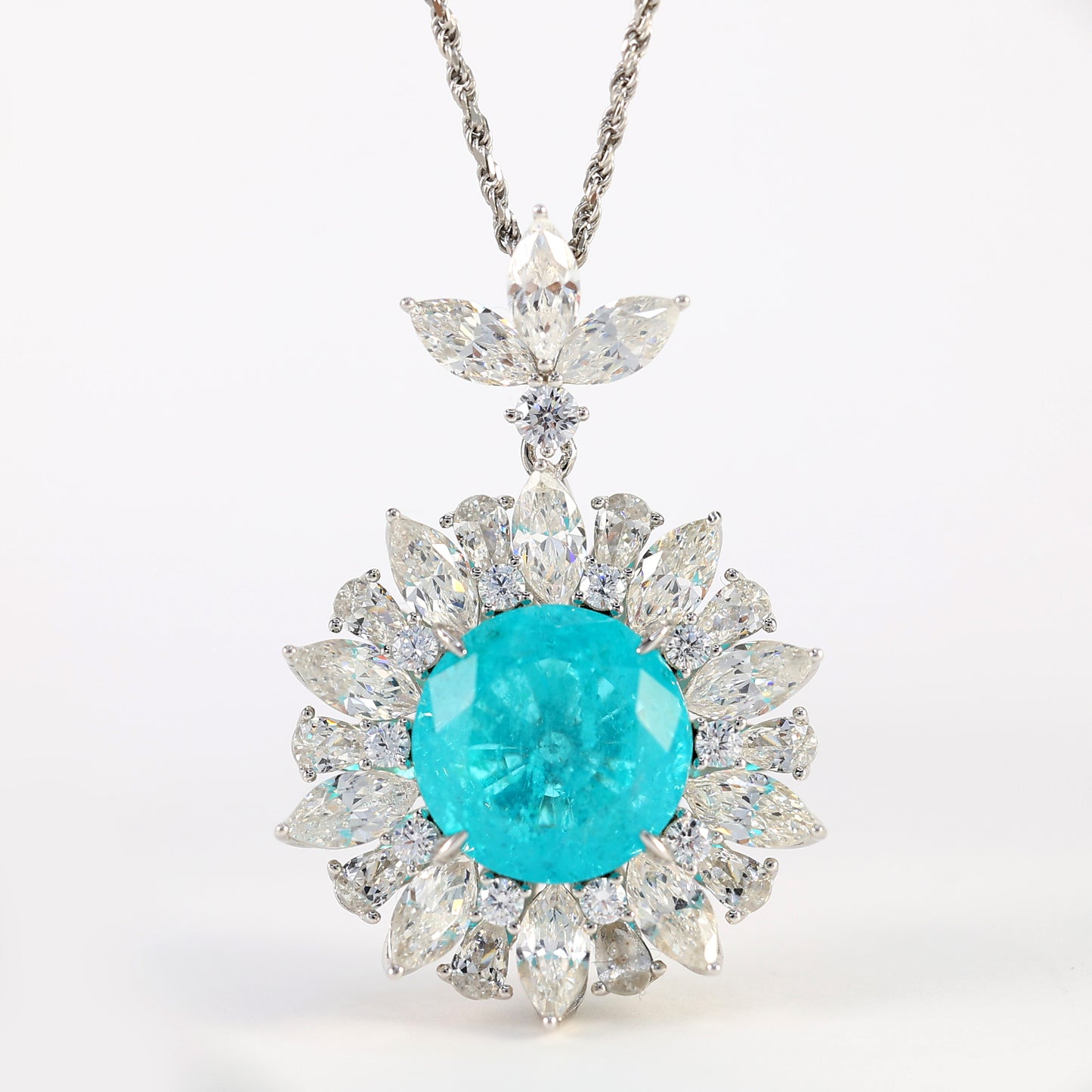 Collier Tournesol couleur Paraiba micro-serti, argent massif.(13 carats)