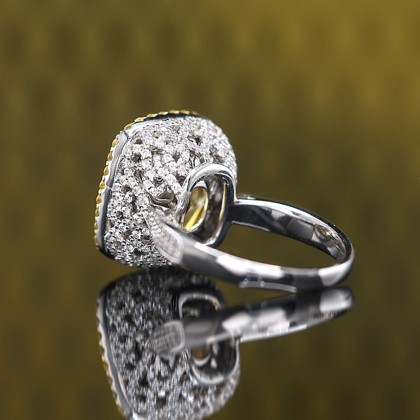 Micro-setting Yellow diamond color Lab created stones Paris Star Ring , sterling silver. (10 carats)