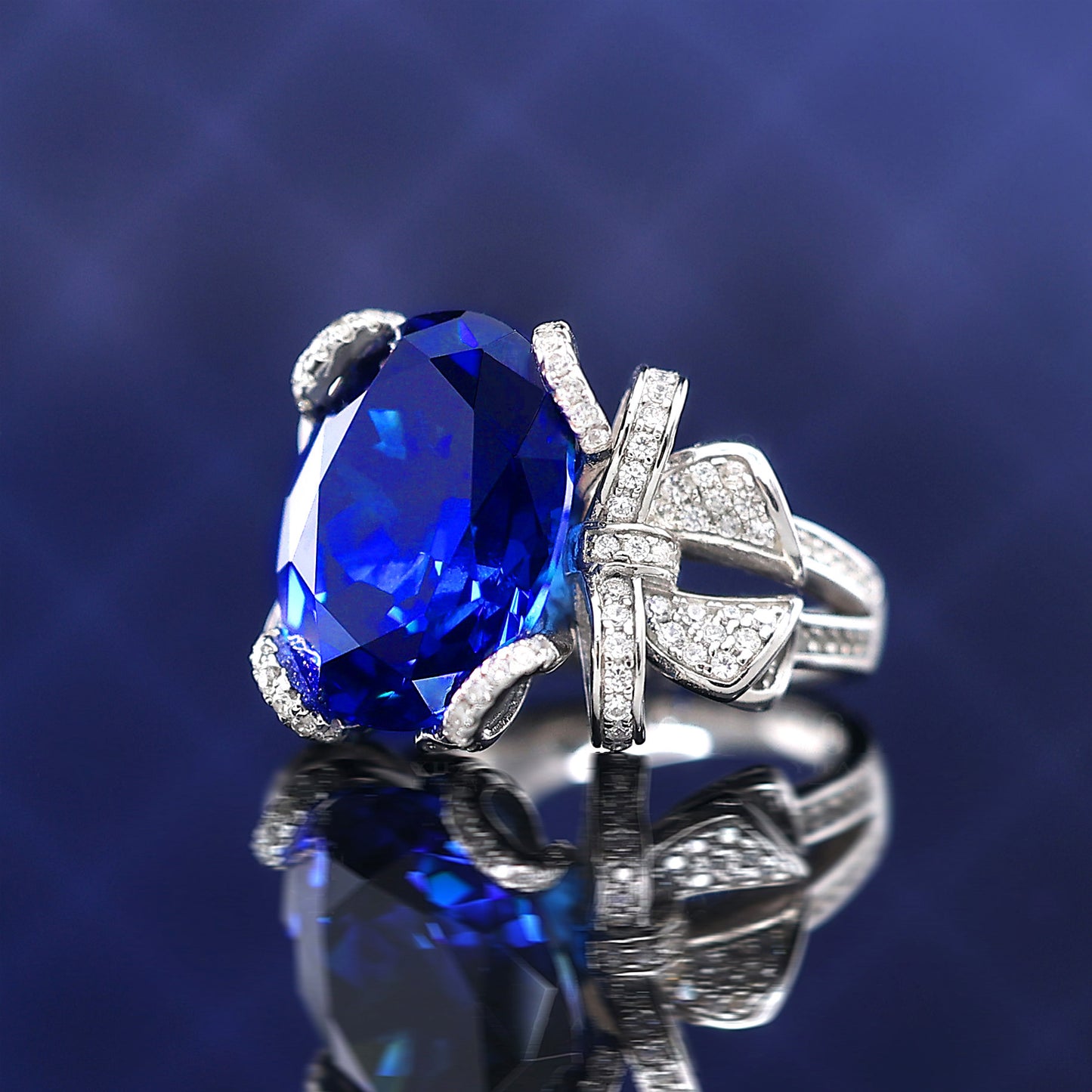 Micro-setting Sapphire color lab created stones blue enchantress ring, sterling silver.(22 carat)