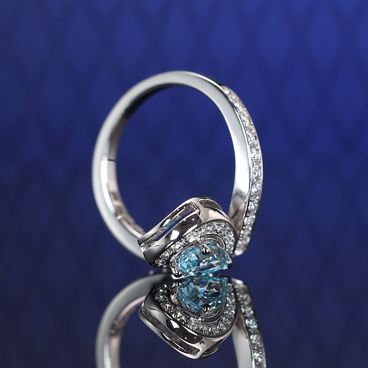 Promotional design Micro-setting Aquamarine color Lab created stones crown ring, sterling silver.