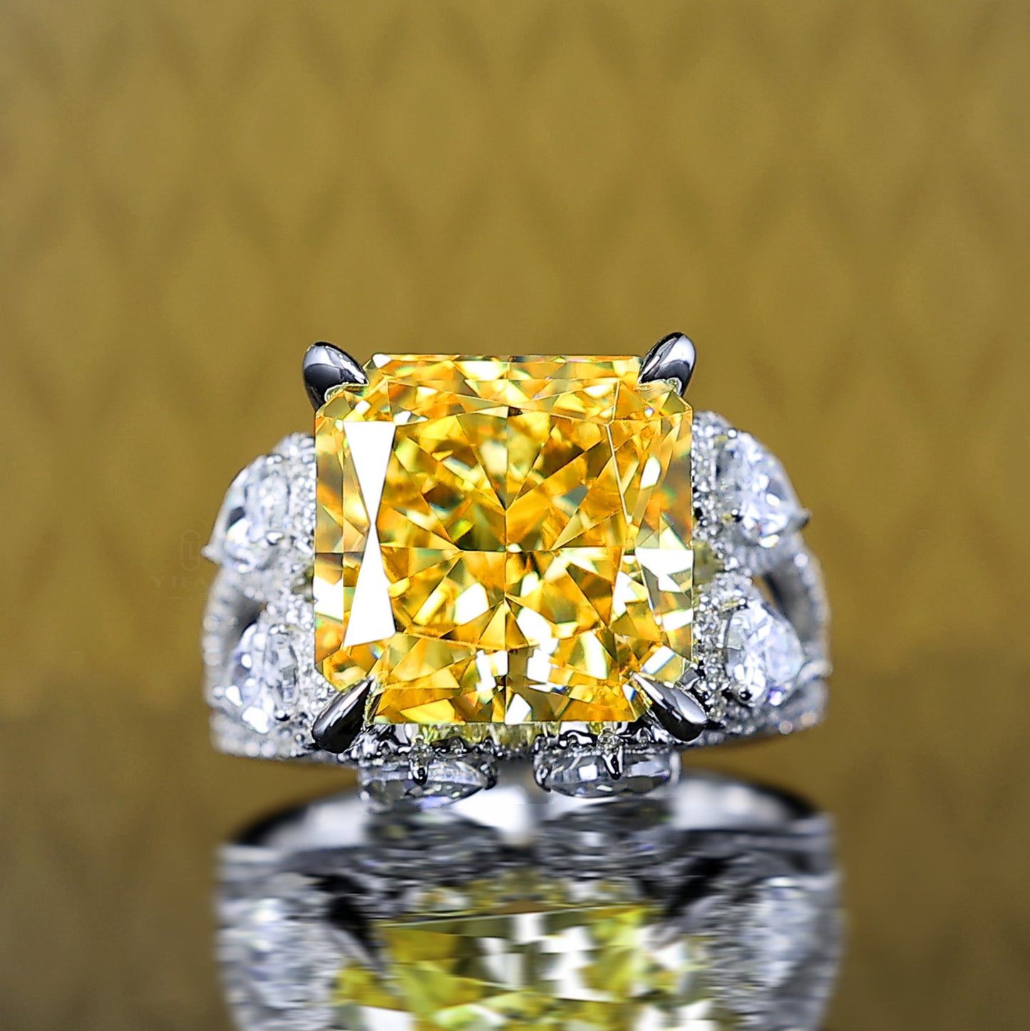 Micro-setting Yellow diamond color Lab created stones treasure ring, sterling silver. (20 carat)