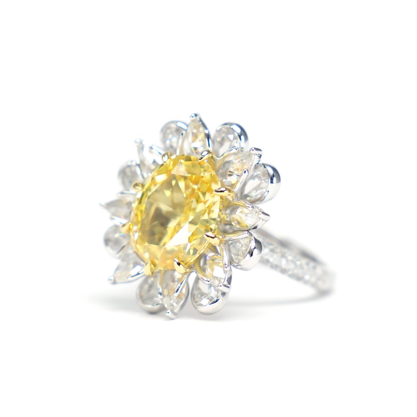 Micro-setting Oval vivid yellow color fancy Sunflower ring, sterling silver