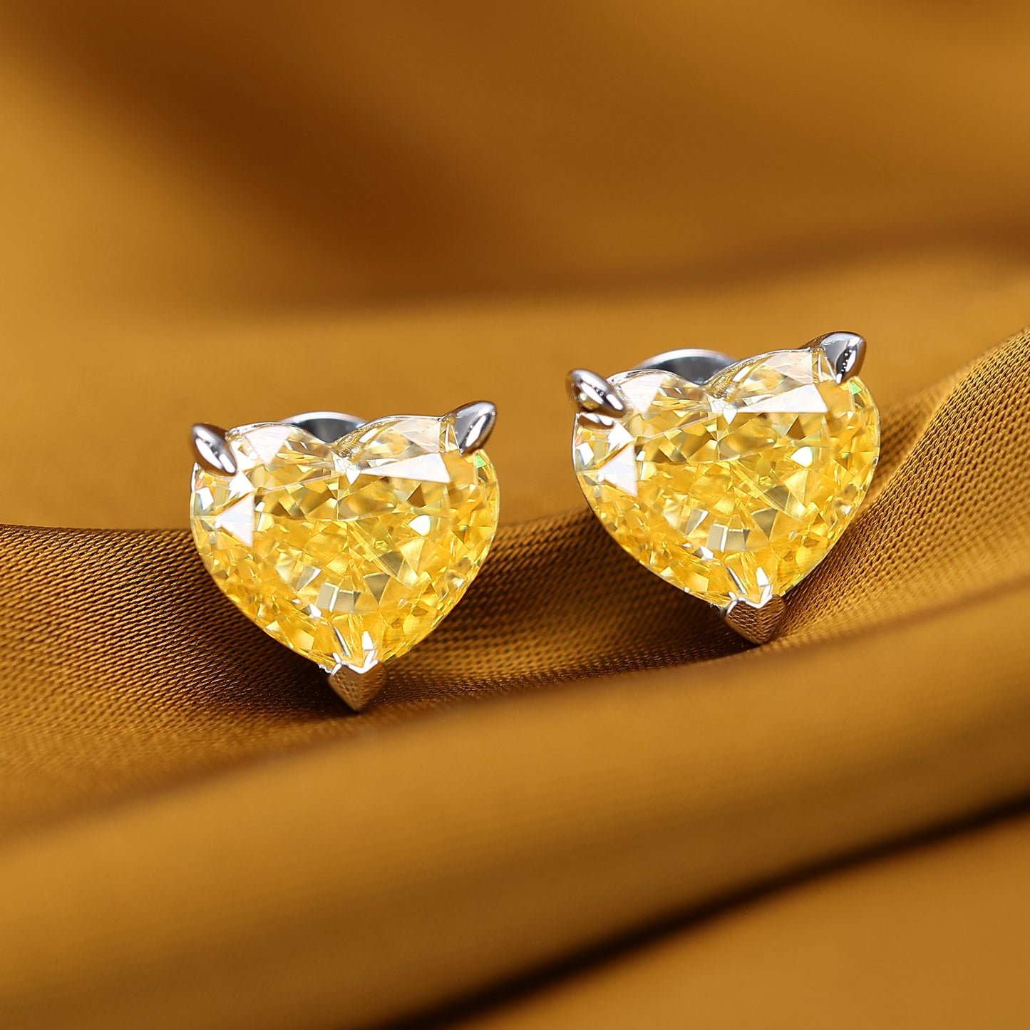 Promotion design：Vivid yellow diamond color heart shape ear studs