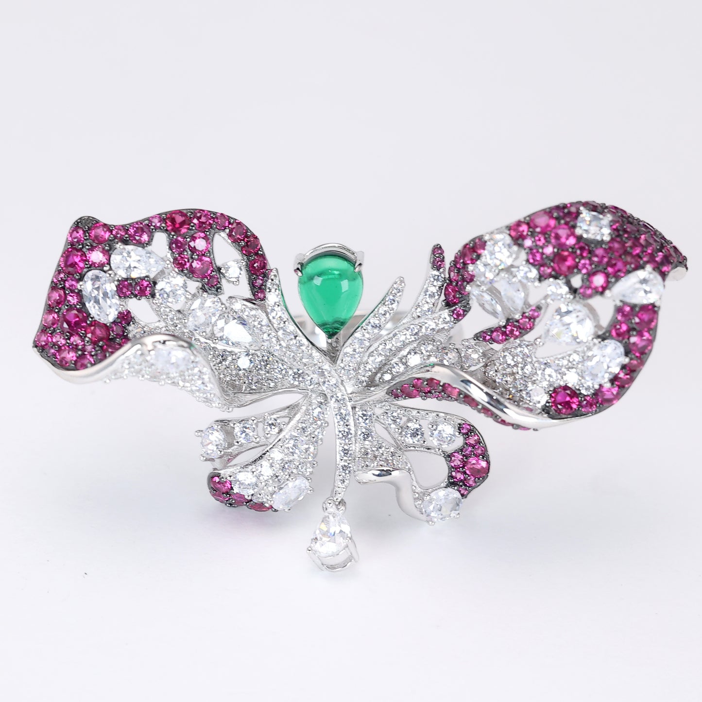 Conception de réservation Micro-serti couleur mélangée Lab a créé des pierres vertes goutte papillon anneau, argent sterling